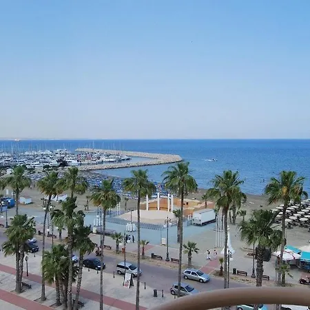 Apartment,Near The Beach Pinikoudes Larnaka Exterior foto